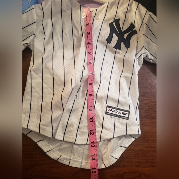 NY Yankees T-shirt - Picture 4 of 9